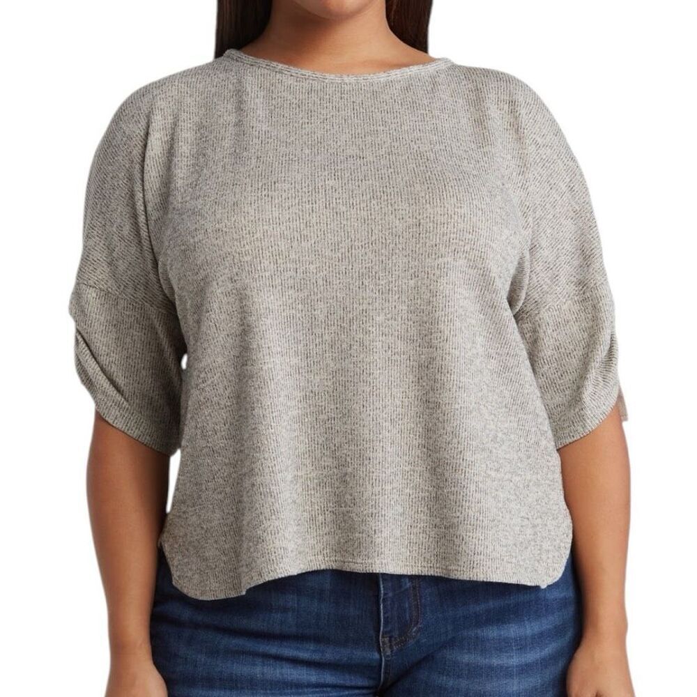 MAX STUDIO Ruched Sleeve Ribbed Top oatmeal and black Size 1X